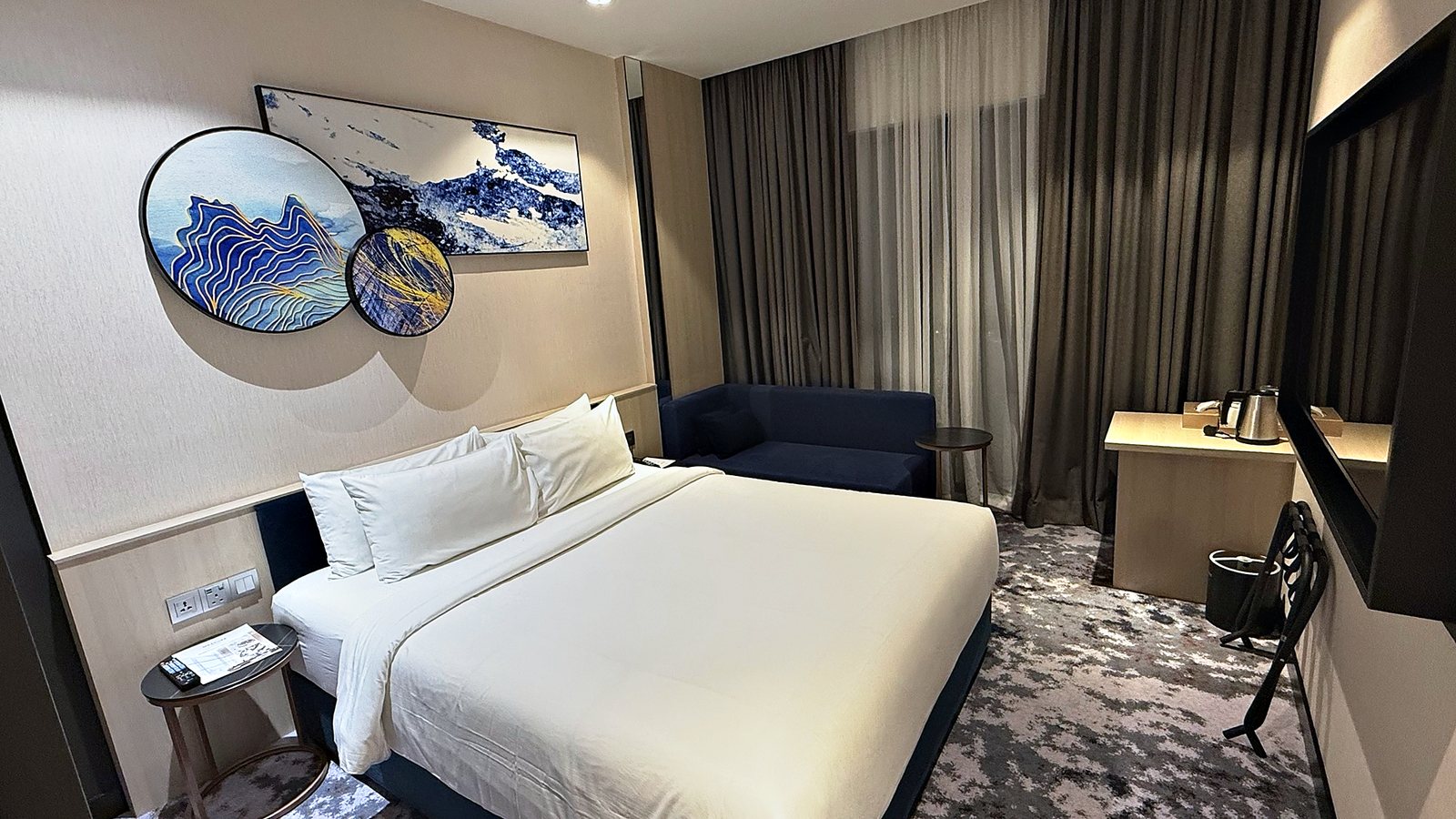 營隊住宿飯店 Mercure Kuala Lumpur Trion 的客房
